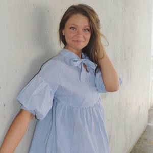 Meet your Posher, Nicole